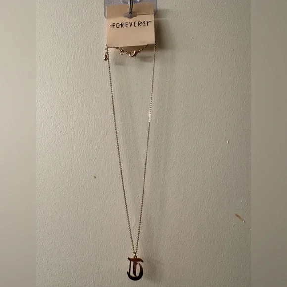 Forever 21  Letter D Pendant Necklace - Picture 3 of 3